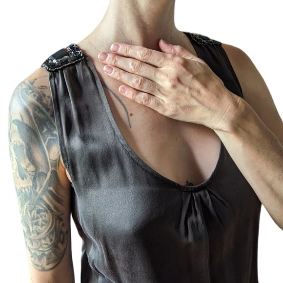 NWT Jenny Han dark grey/black 100% silk sleeveless cocktail dress with sequins - Picture 4 of 15